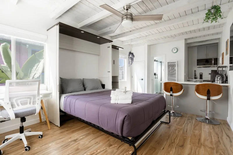 Bedroom — furnished Stay